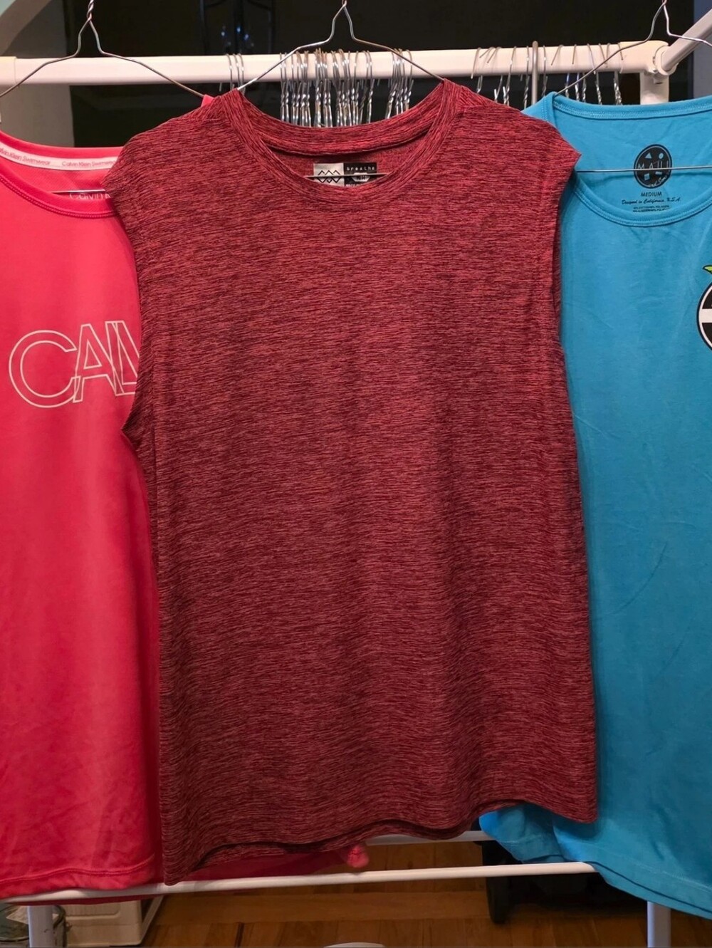 Mens Sleeveless Shirts. Lot Of 3. Size Medium